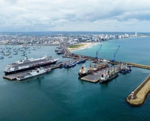 Independent vs Cruise Line